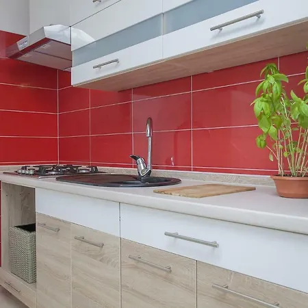 Holiday Ivka1 Holiday home Potirna